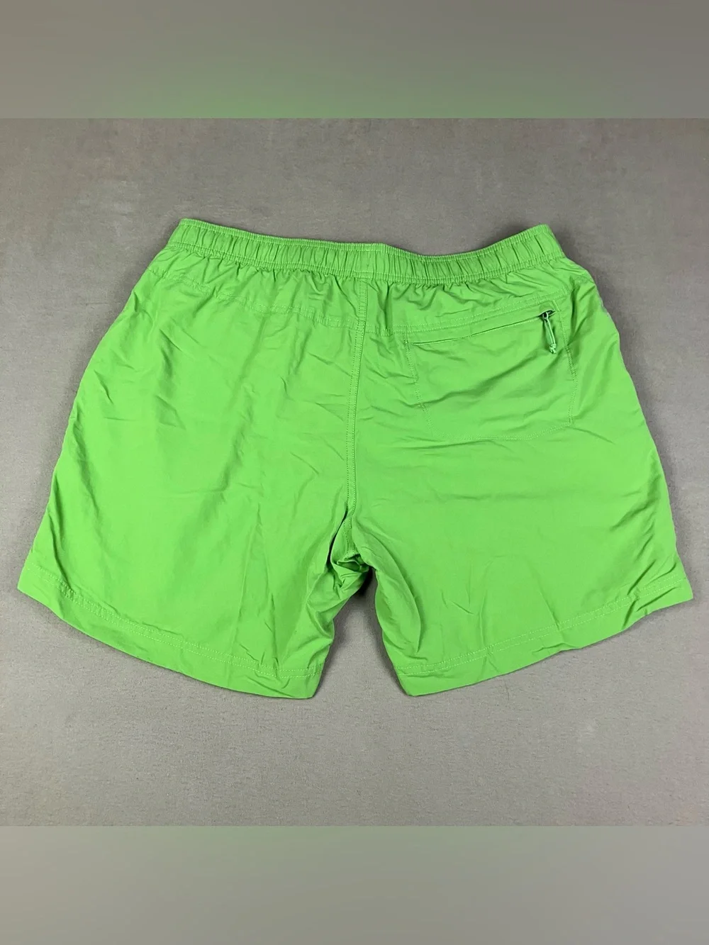 The North Face Men's Size L Flashdry Swim Trunks Shorts Lined Green Pockets. In